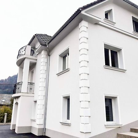 Villa Hillside Apartment Jesenice Εξωτερικό φωτογραφία